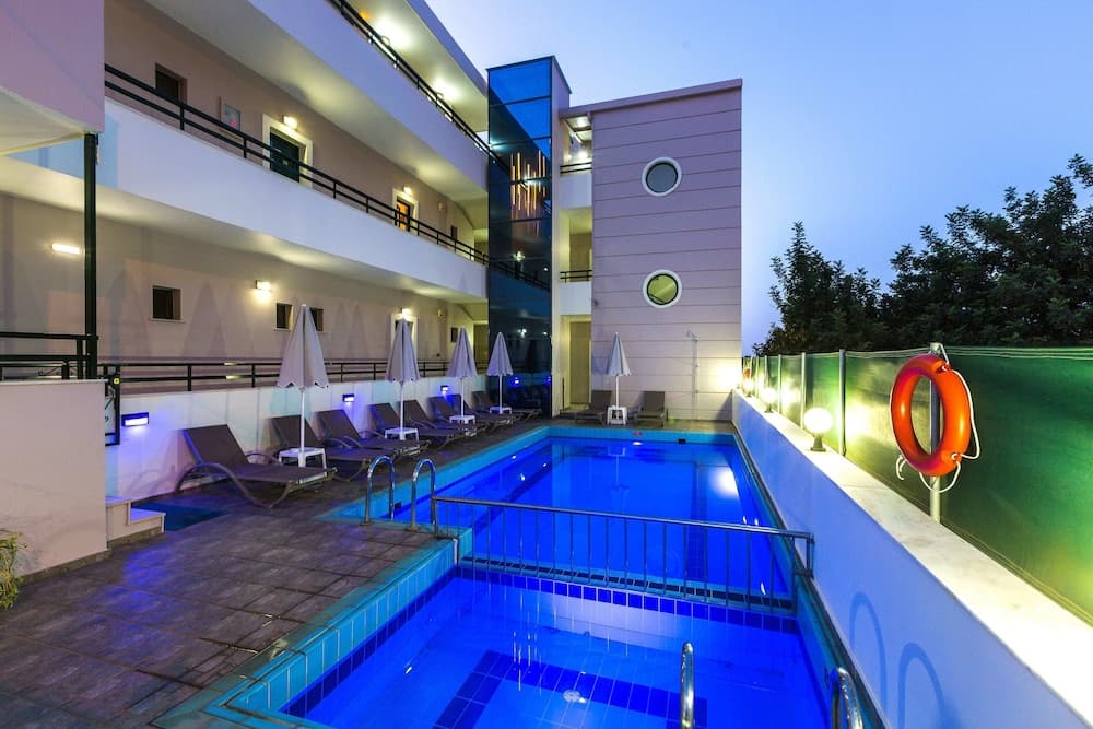 Hotel Manos Palace