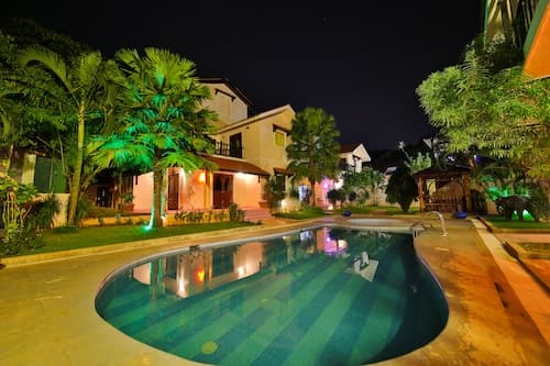 Amour Resort