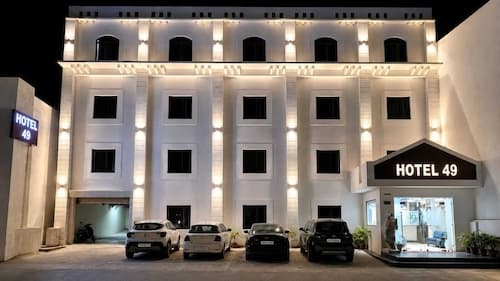 Hotel 49