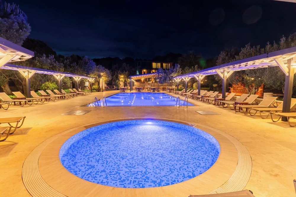 Assos Park Hotel