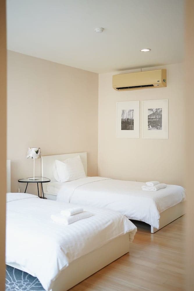 Palm Crescent Huahin Resort