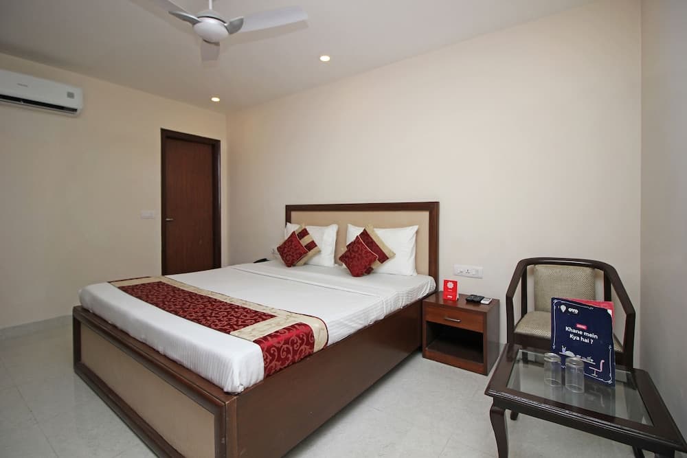 OYO 9028 Hotel Blu Pebbles