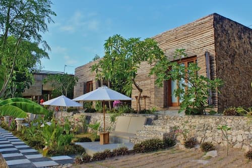 Kabeh Jati Garden Villa and Restaurant