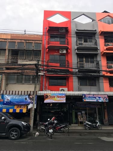 Doze Hostel