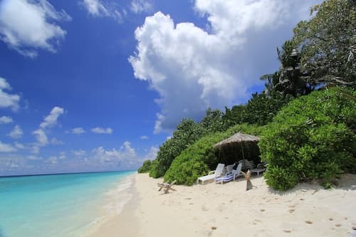 Paguro Beach Inn