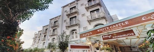 White Castle (Boutique Apartment Hotel)