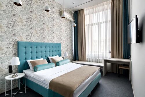 Hotel Library
