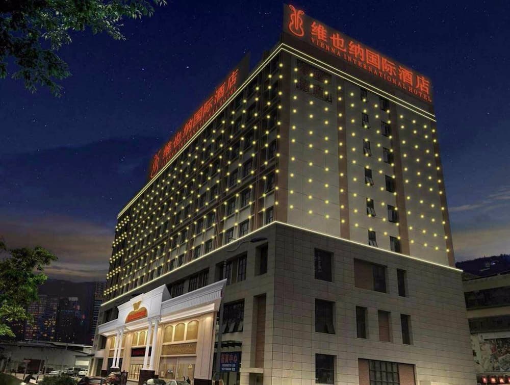 Vienna Hotel Zhong Da Branch