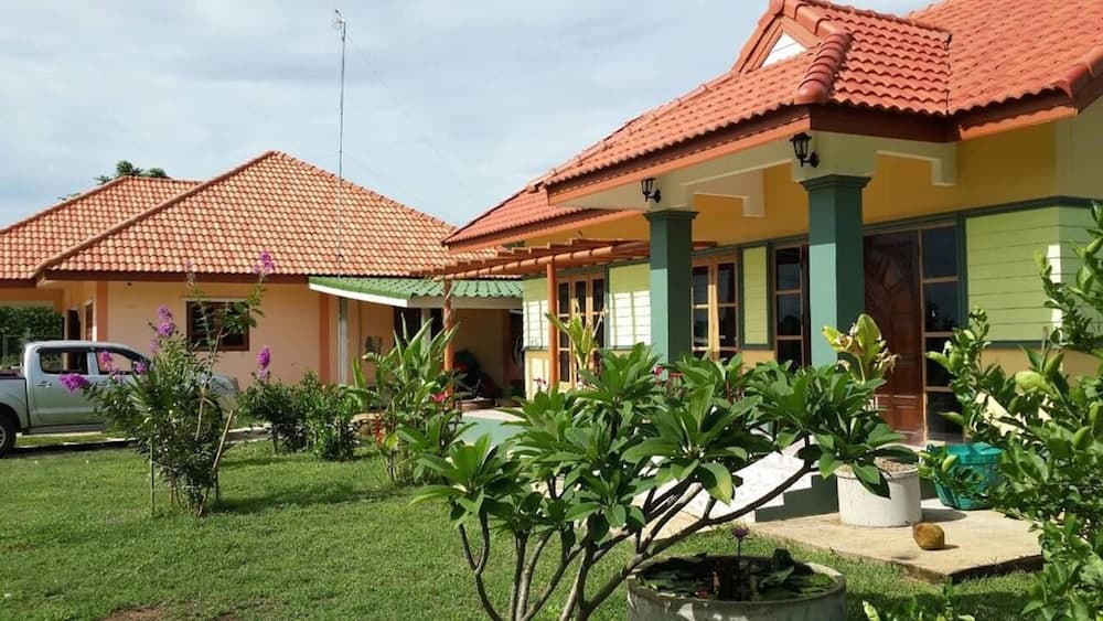 Chaleena Homestay