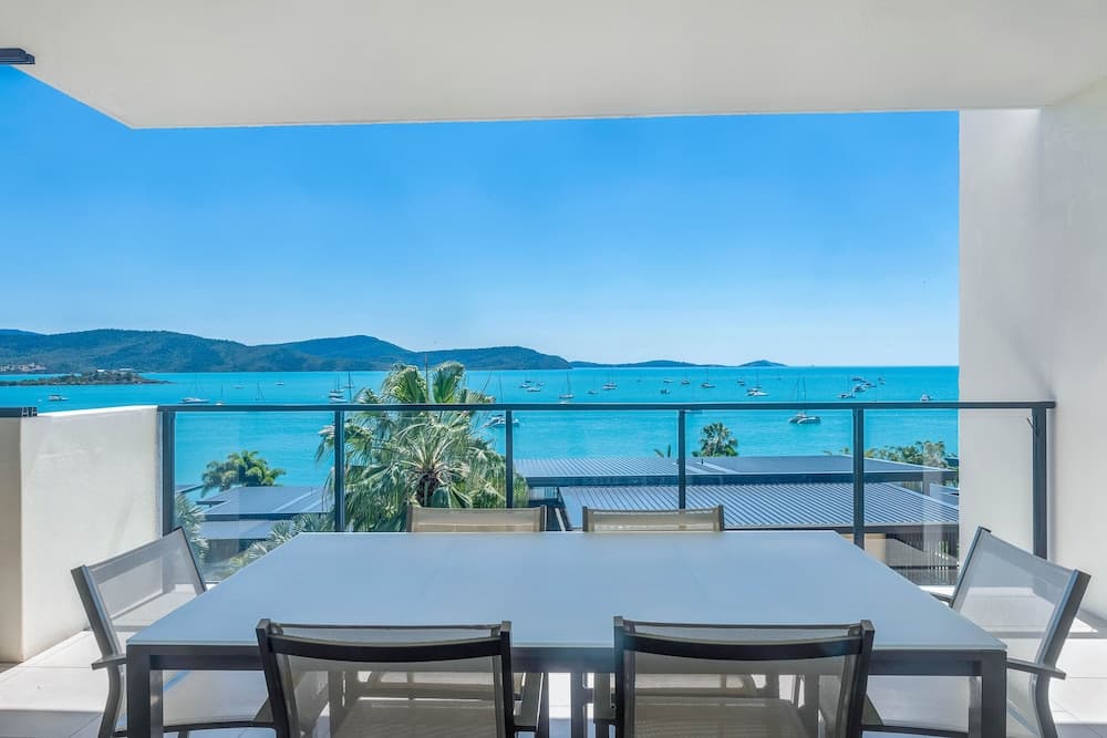 86 Whisper Bay Resort