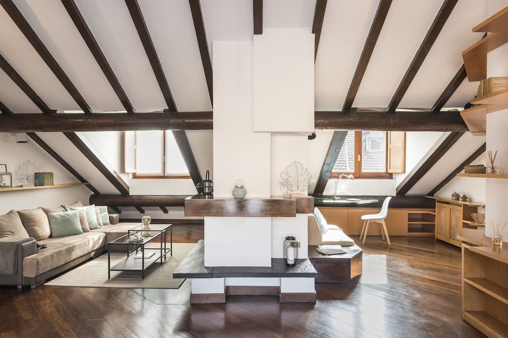 Porta Ticinese – RentClass Mansarda