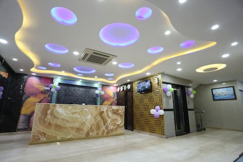 Hotel RR International