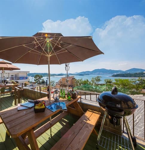 Yeosu Ggotnal Pension