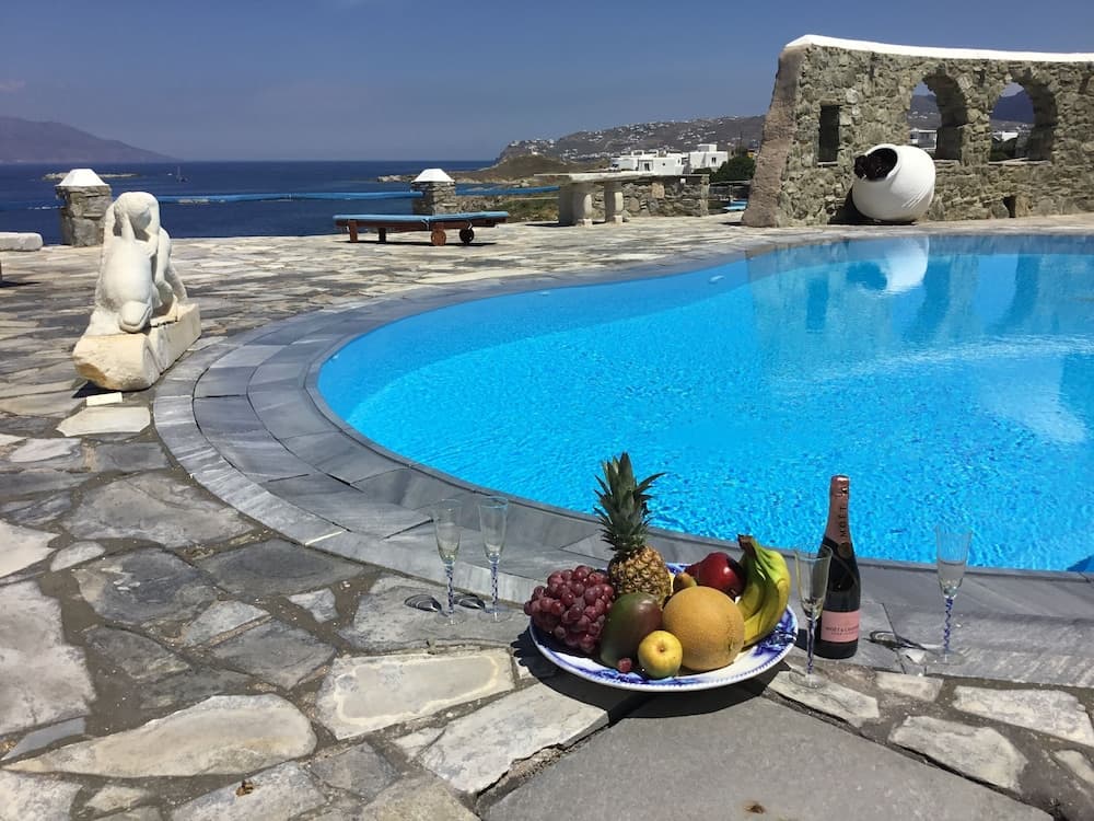 Cavo Delos