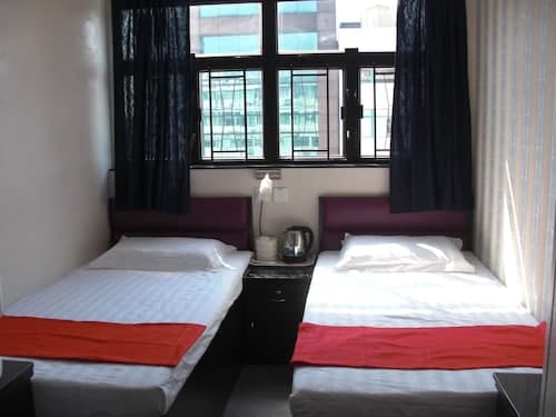 Dynasty Commercial Hotel