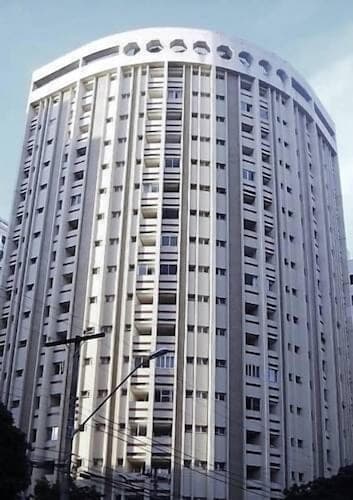 Flat Oeste La Residence