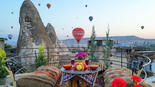Safran Cave Hotel