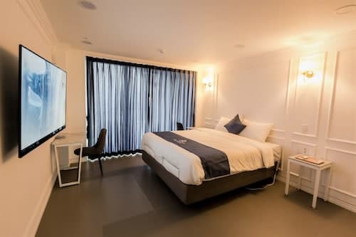 Gladsheim Hotel