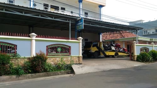 Losmen Ibu Hj. Tarjo