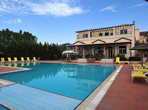 Thinalos Aparthotel