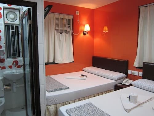 Traveller's Hostel