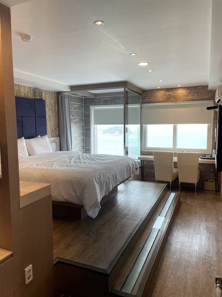 Plaire Hotel
