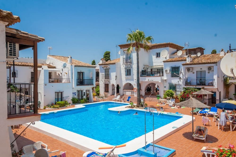 Aptos Pueblo Andaluz Nerja