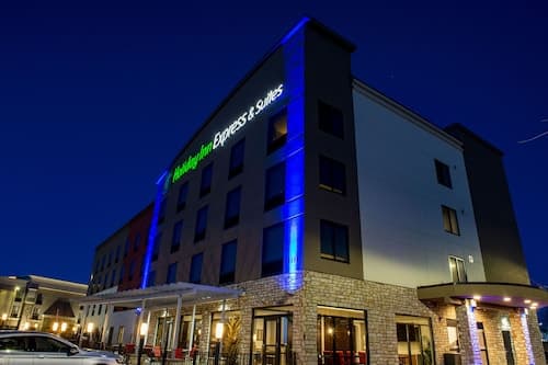 Holiday Inn Express & Suites Colorado Springs AFA Northgate by IHG