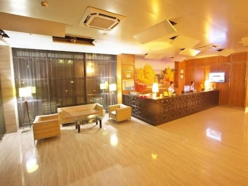 GreenTree Inn Huzhou Wuxing District South Street Chaoyin Bridge Business Hotel