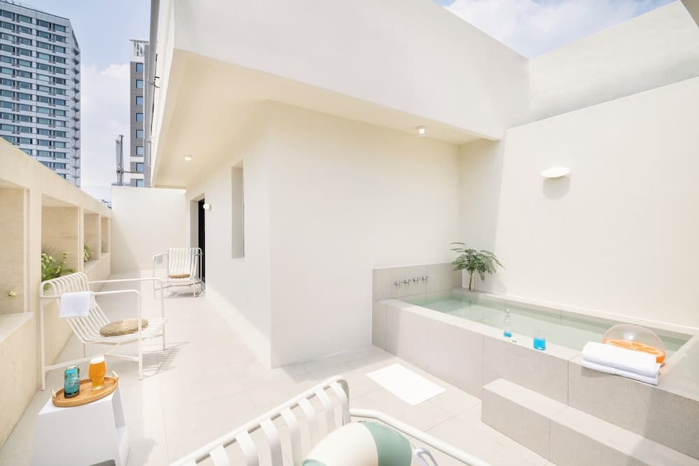 H-AVENUE Hotel Seomyeon Station