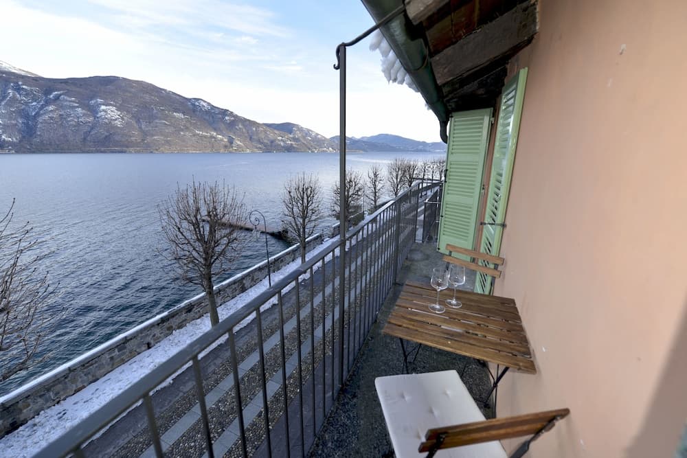Casa la Finestra sul Lago - WelcHome