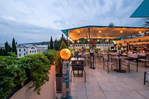 Hotel Opinion