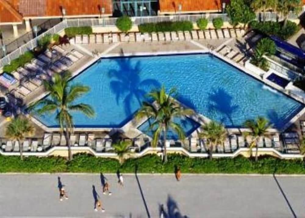 Hollywood Beach Resort- Ocean Front Studio