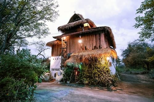 The Rabbit Tree - Hostel