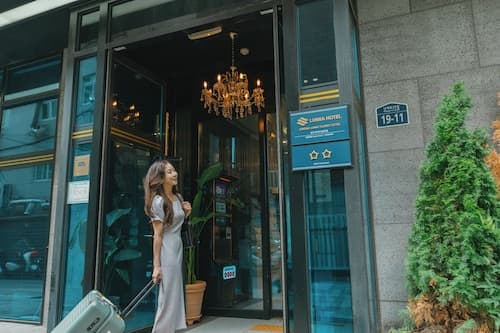 Jongno Lumia Tourist Hotel