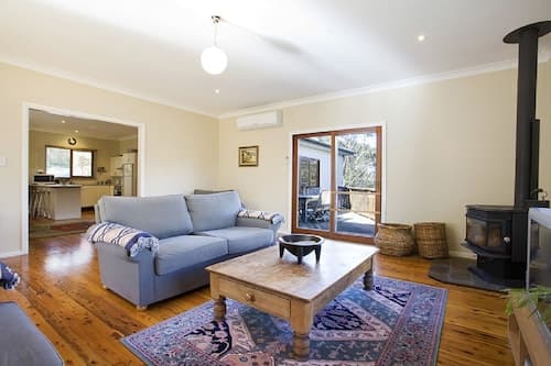 Gumview Cottage