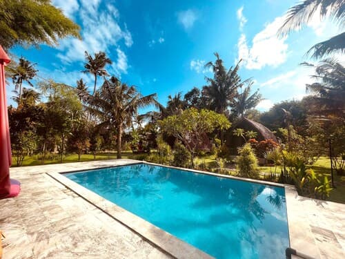 Apit Lawang Villas