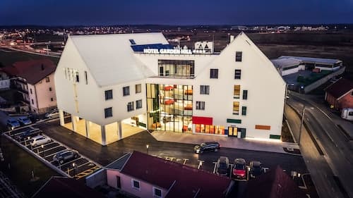 Hotel Garden Hill