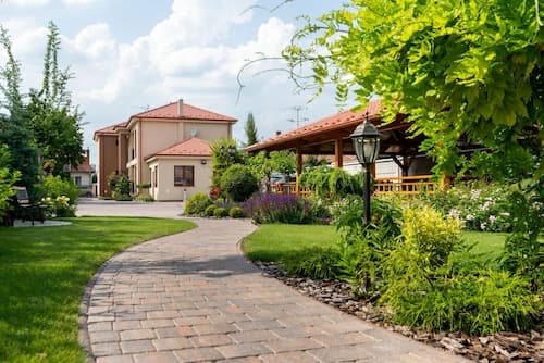 Apartmanovy dom Villa Ephélia