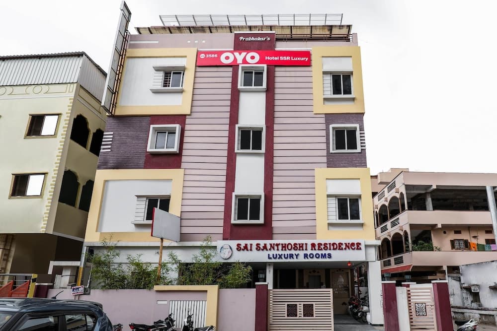 OYO 3586 SSR Luxury Rooms