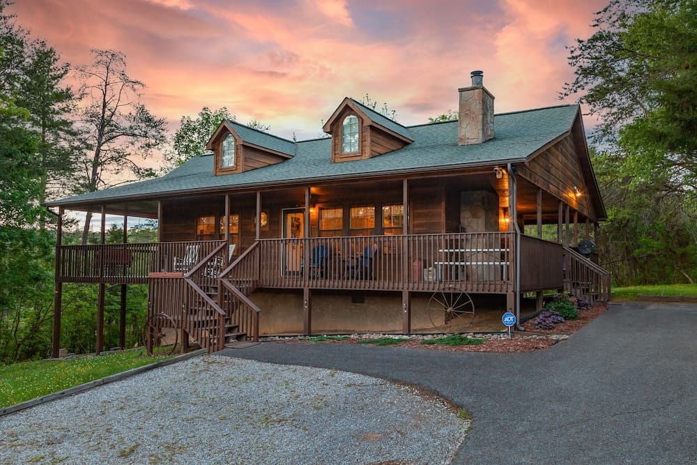 Inspiration Point 1 Bedroom 1 Bathroom Cabin