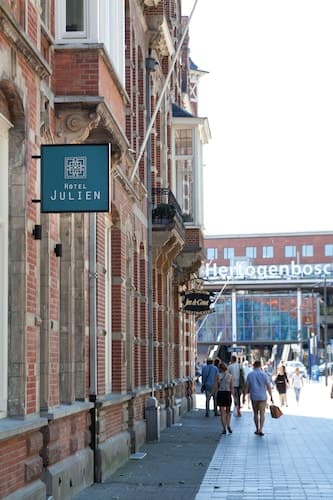 Hotel Julien