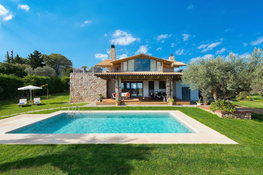 Blue & Green Villa
