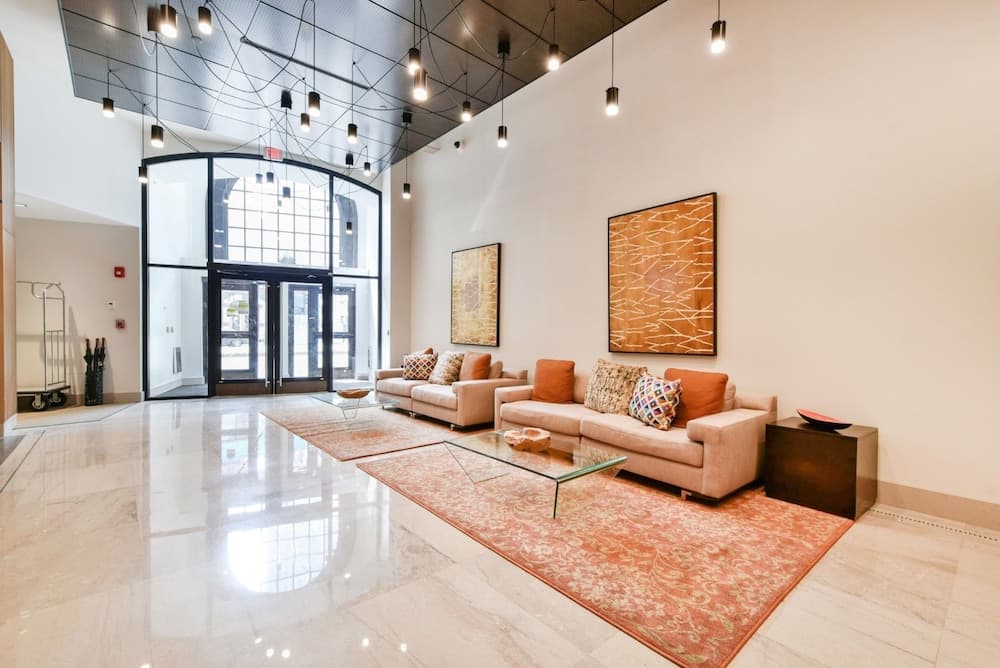 Lobi dinlenme salonu