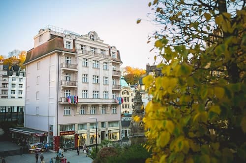 Art Deco WOLKER by ASTORIA Hotel & Medical Spa