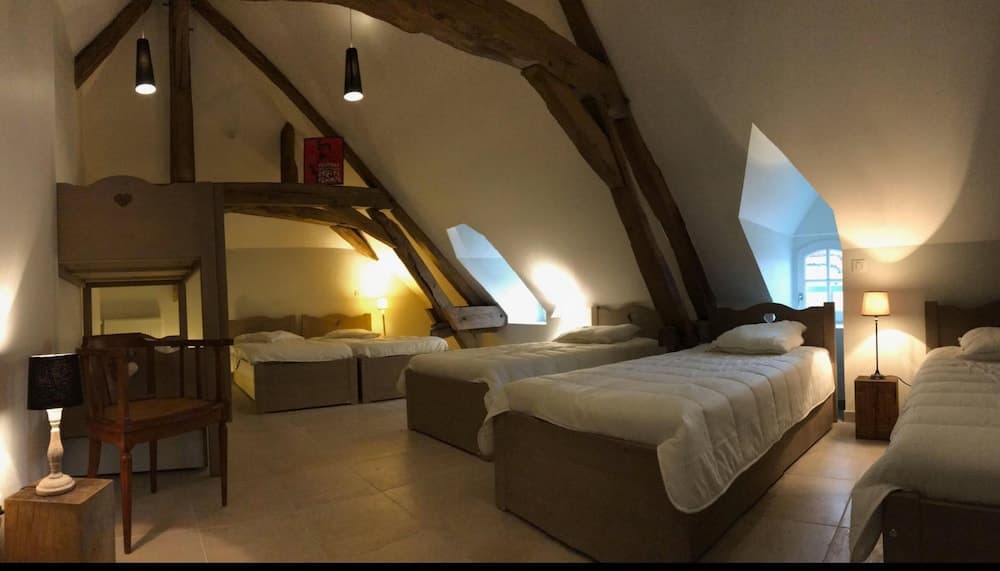 L'auberge de Treigny - Hostel