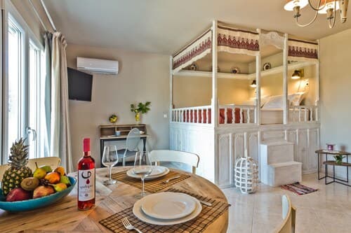 Elaia Villas