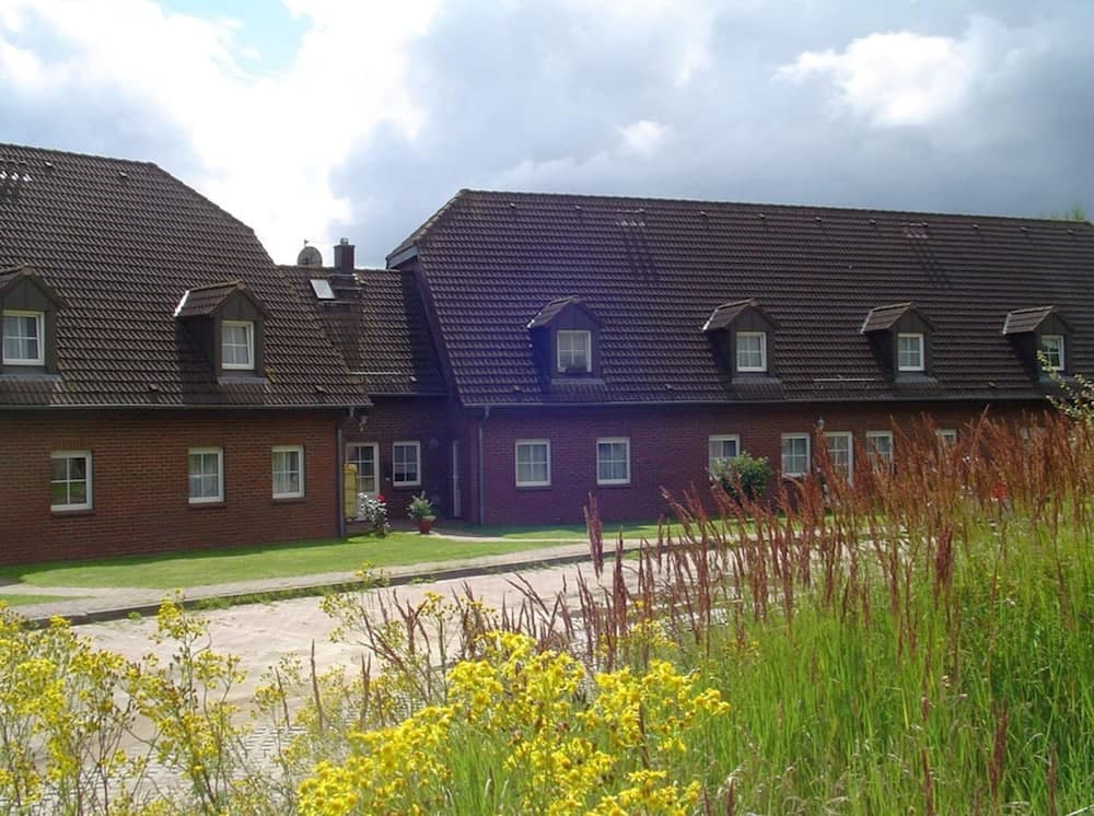 Konaklama yerinin ön cephesi