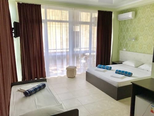 Crystal Hotel