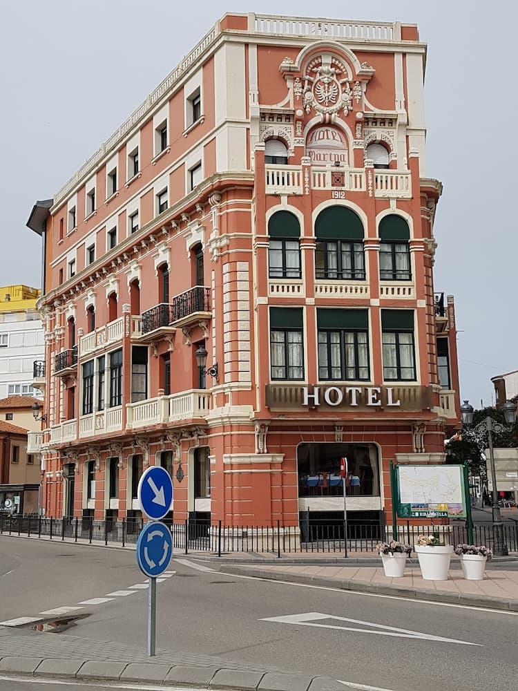 Hotel Marina